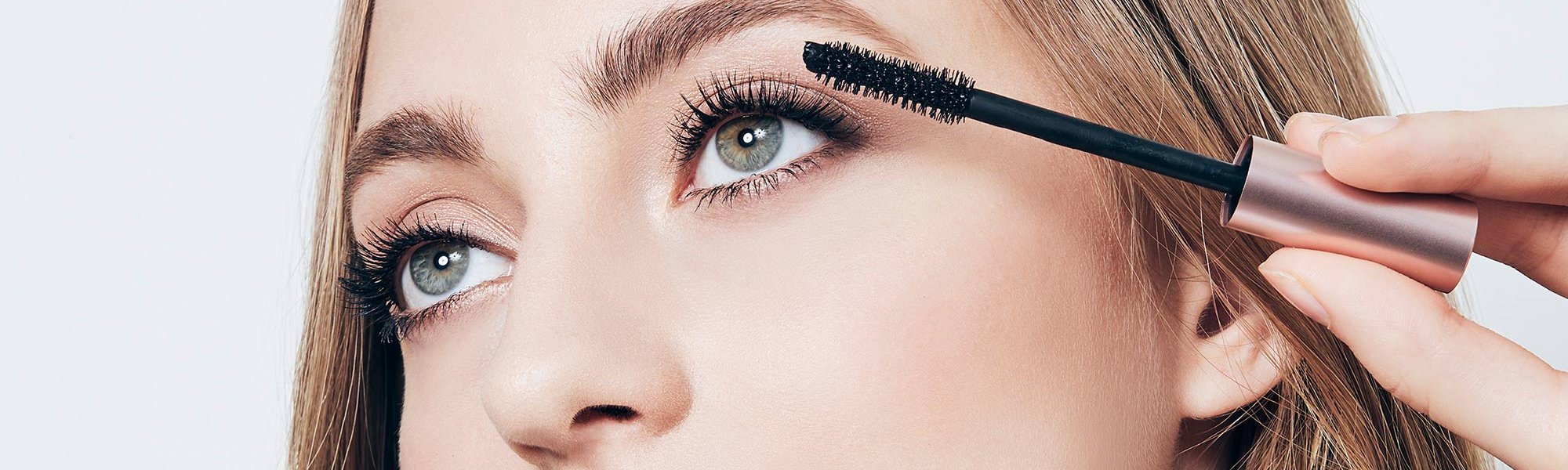 How To Layer Mascara To Get Different Lash Looks
