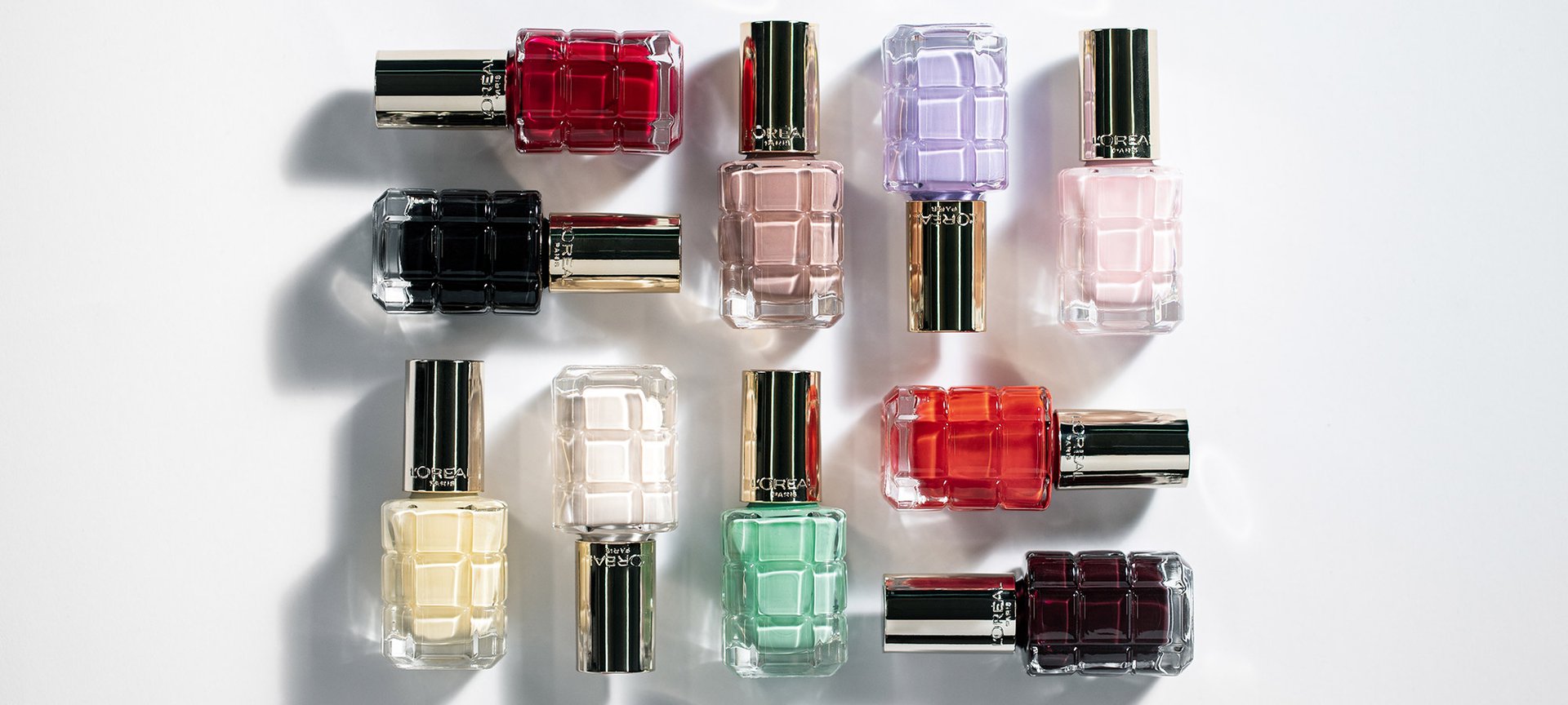 Vernis À L'Huile Colour Riche 550 Rouge Sauvage | L'Oréal Paris Vernis À L'Huile Colour Riche 550 Rouge Sauvage | L'Oréal Paris