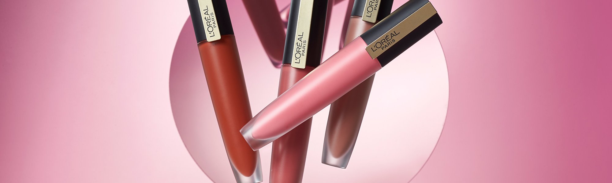 Yes You Can Wear A Bright Lip Into Fall Here S How