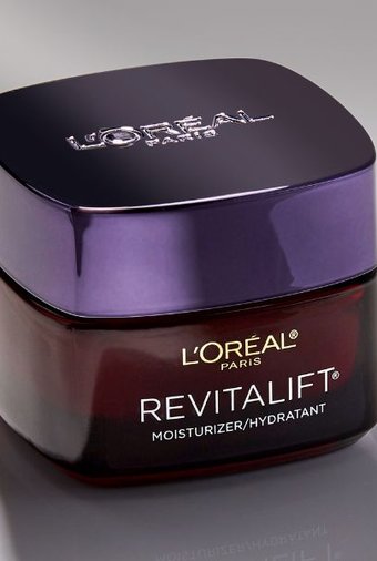 Best Makeup Products: Eye Makeup, Face, Lips & Nails | L'Oréal Paris