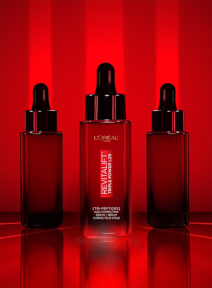 WFP1625400102024digitalrevitaliftlaserserumflatlay9nospokespersonnosourcenoctaREV1920x800