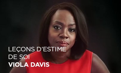 Portrait de l'ambassadrice Viola Davis en robe rouge pour les 'Leçons d'estime de soi' de L’Oréal Paris, illustrant la force et la confiance en soi.