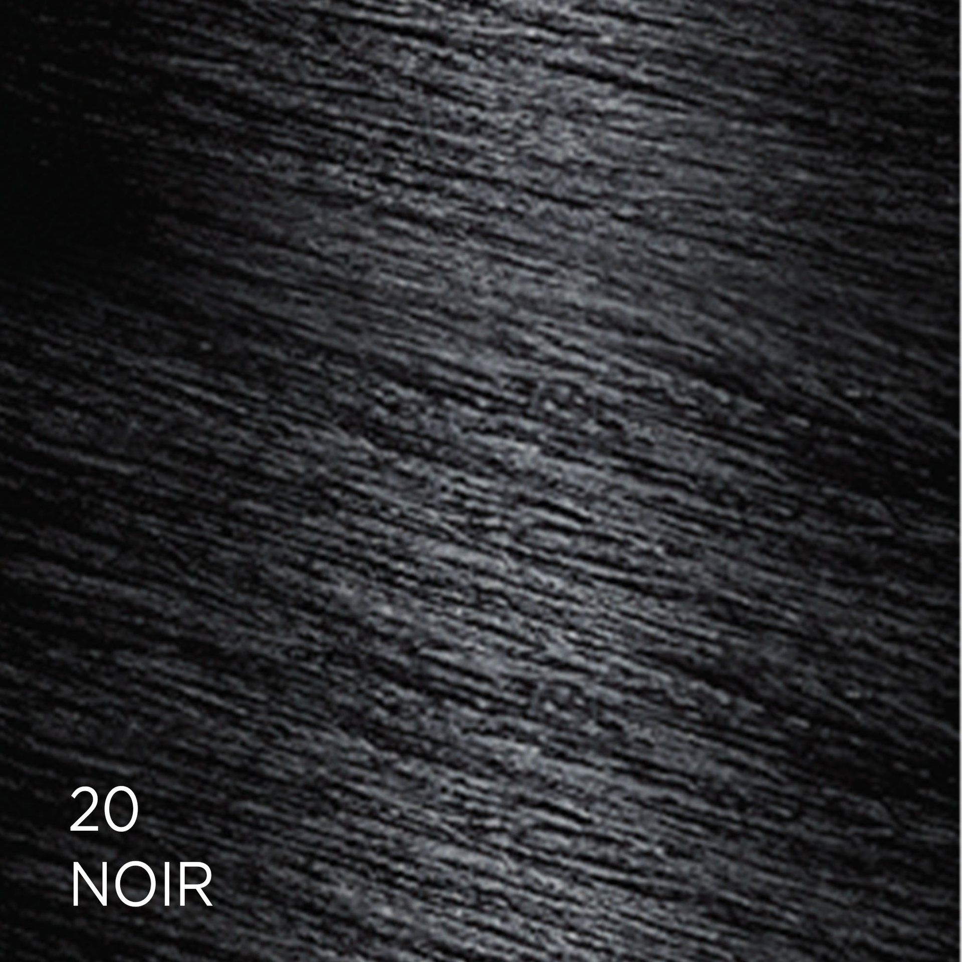 Rendu sur cheveux de la coloration Feria 20 Noir