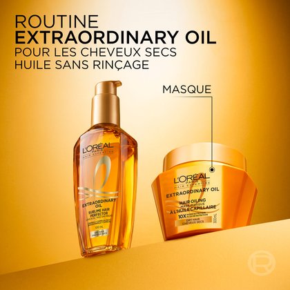 La routine L'Oréal Paris Extraordinary Oil pour cheveux secs sur un fond doré chaud, affichant la bouteille d'huile sans rinçage à gauche et le pot de masque bain d'huile à droite.