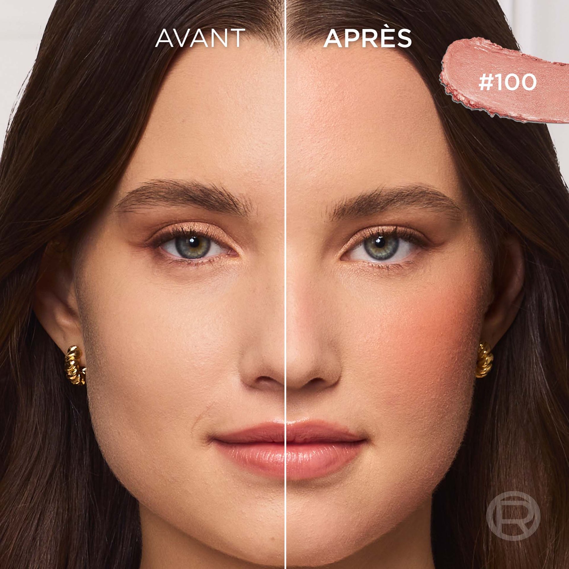 Image divisée montrant le visage d'une femme. La partie 'AVANT' à gauche présente sa peau nue, tandis que la partie 'APRÈS' à droite affiche un blush d'apparence naturelle appliqué sur ses joues, lui donnant un éclat sain. Dans le coin supérieur droit, un échantillon de la teinte de blush '#100' est visible