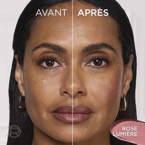 Écran partagé de comparaison avant/après du visage d'une femme, montrant un éclat rose naturel et radieux sur sa joue avec les textes "BEFORE", "AFTER" et "ROSE LUMIÈRE".