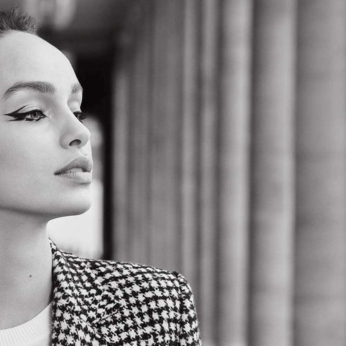 INFALLIBLE SUPER SLIM