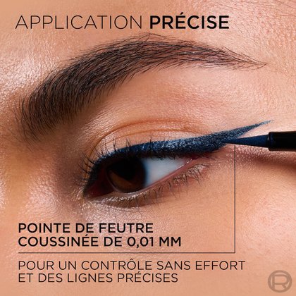 Gros plan sur un œil où un traceur liquide bleu est appliqué, créant une ligne nette et précise. Le texte met en évidence : "APPLICATION PRÉCISE" et "POINTE DE FEUTRE COUSSINÉE DE 0,01 MM POUR UN CONTRÔLE SANS EFFORT ET DES LIGNES PRÉCISES".