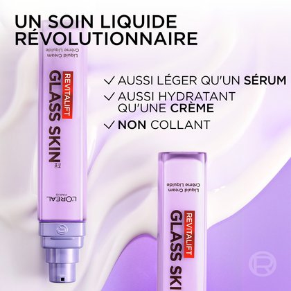 Gros plan sur le flacon pompe violet posé sur une traînée de texture crème légère. Le texte à droite décrit un soin liquide révolutionnaire : « Aussi léger qu'un sérum, aussi hydratant qu'une crème, non collant ».